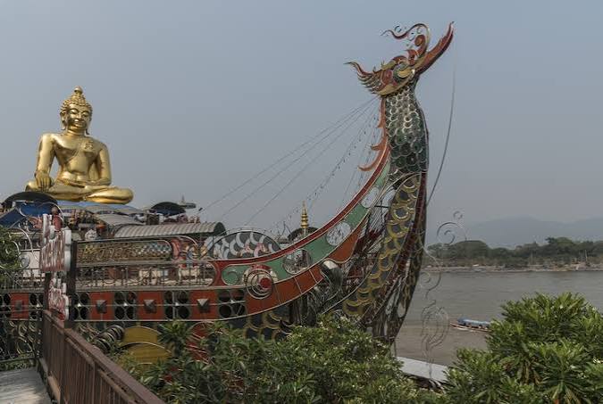สามเหลี่ยมทองคำ