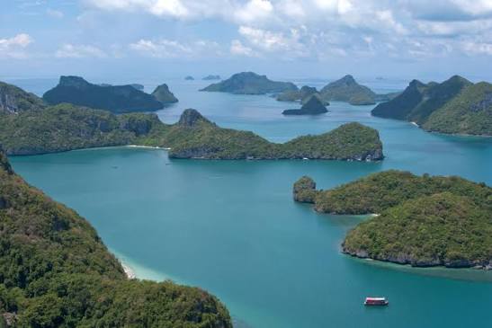 หมู่เกาะอ่างทอง: 42 เกาะลับกลางอ่าวไทยที่ยังไม่ค่อยมีใครรู้จัก