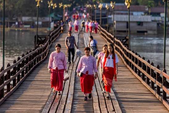 สังขละบุรี กาญจนบุรี: สะพานมอญไม้ที่ยาวที่สุดในไทย